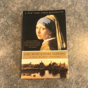 Girl With A Pearl Earring book